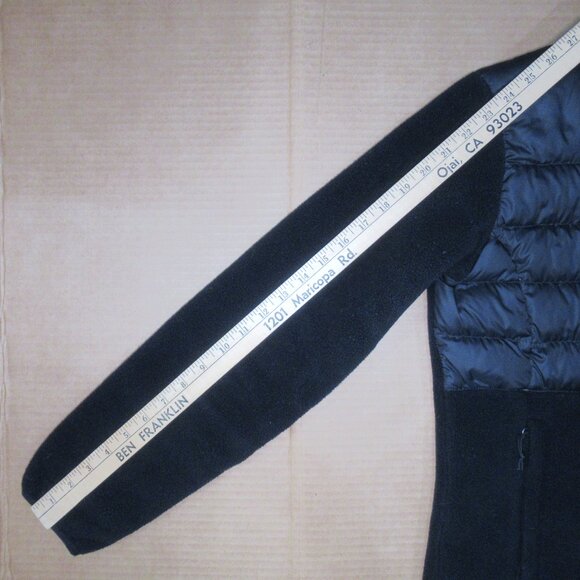 ✨The North Face Women’s Hybrid Down & Fleece Jacket✨ - Picture 5 of 13